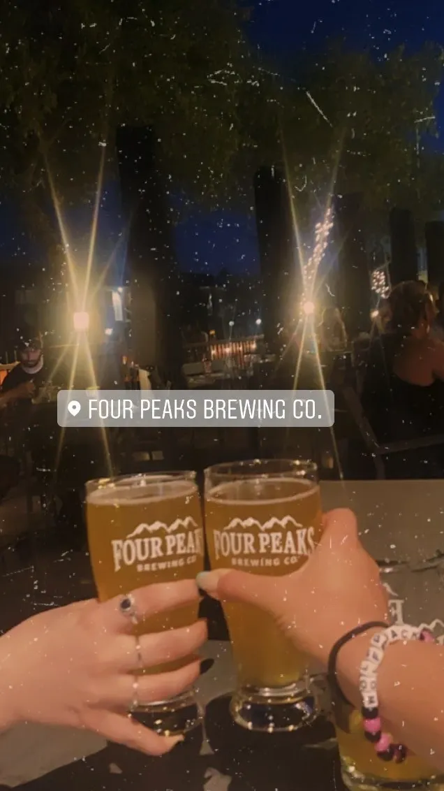 Local beers from Four Peaks.